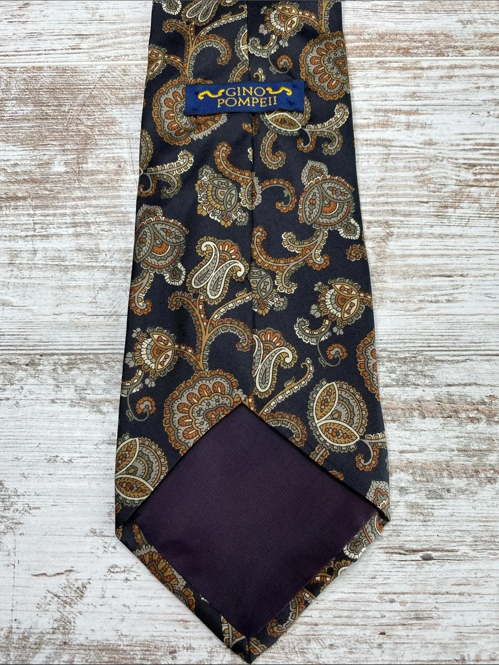 Vintage Gino Pompeii Italian Silk Tie Black Paisley Floral Necktie USA 55x4
